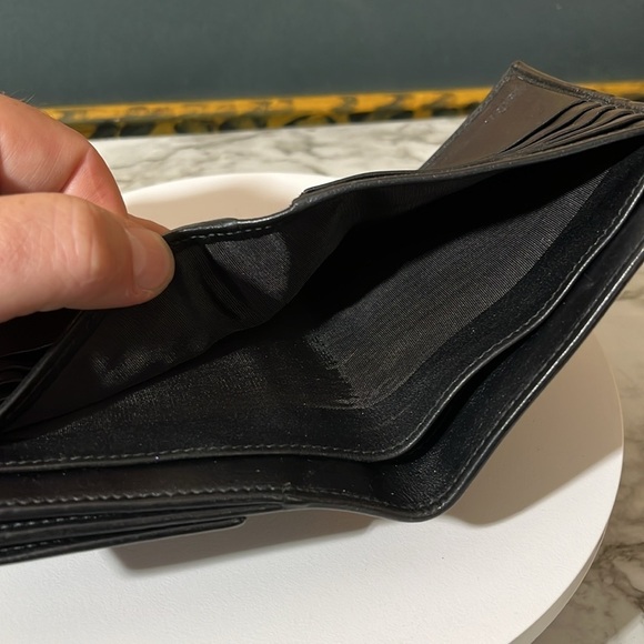 GUCCI SHERRY LINE SUEDE AND LEATHER WALLET - Picture 9 of 16